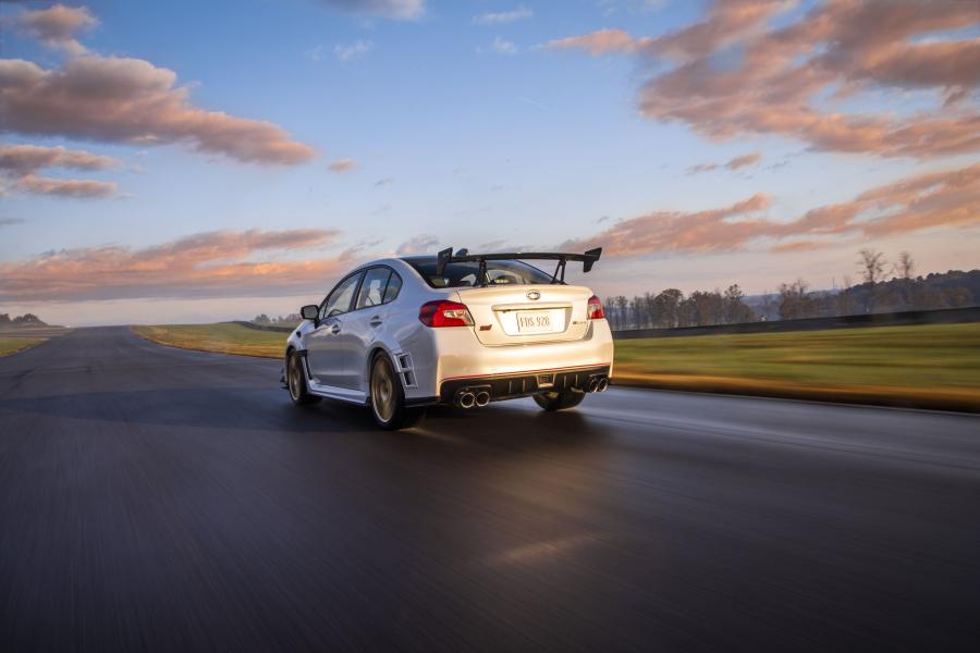  Subaru WRX STI S209 2019 года  (NA) (фото 16 из 44)